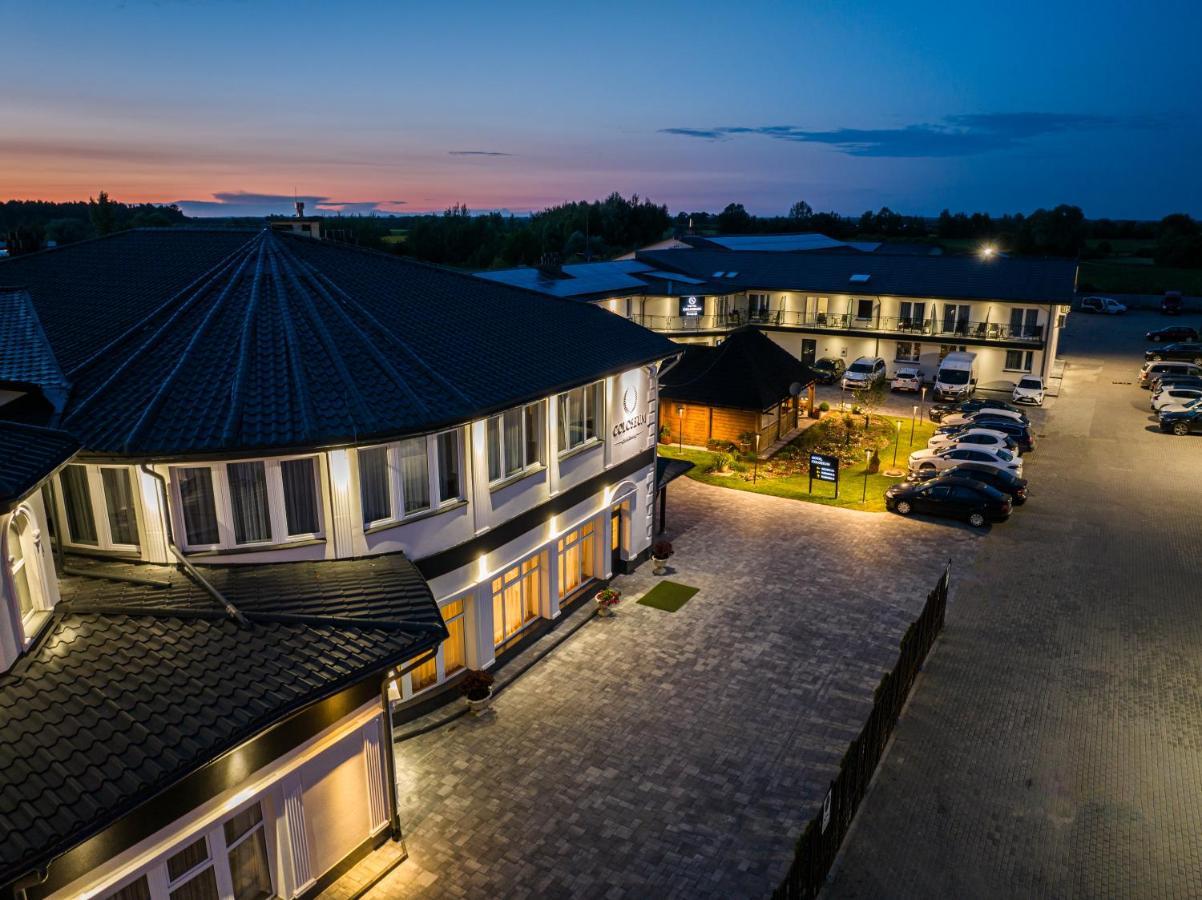 Hotel Coloseum Ярослав Екстер'єр фото